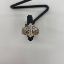 Gold-diamond Cross Ring 
