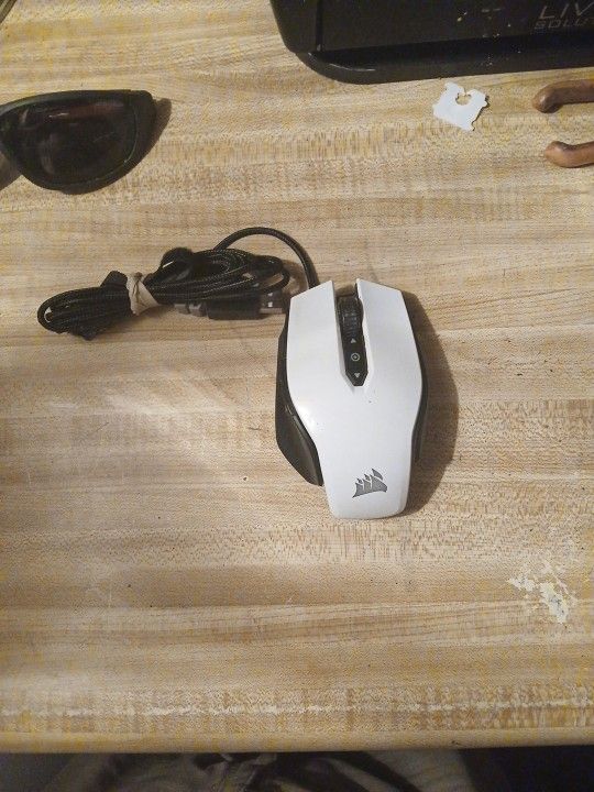Corsair M65 Pro RGB FPS Gaming Mouse