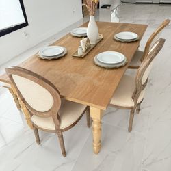 Dinner Table 