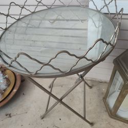 Lovely MIRRORED TABLE FOR ANYWHERE MESA DE VIRDIO