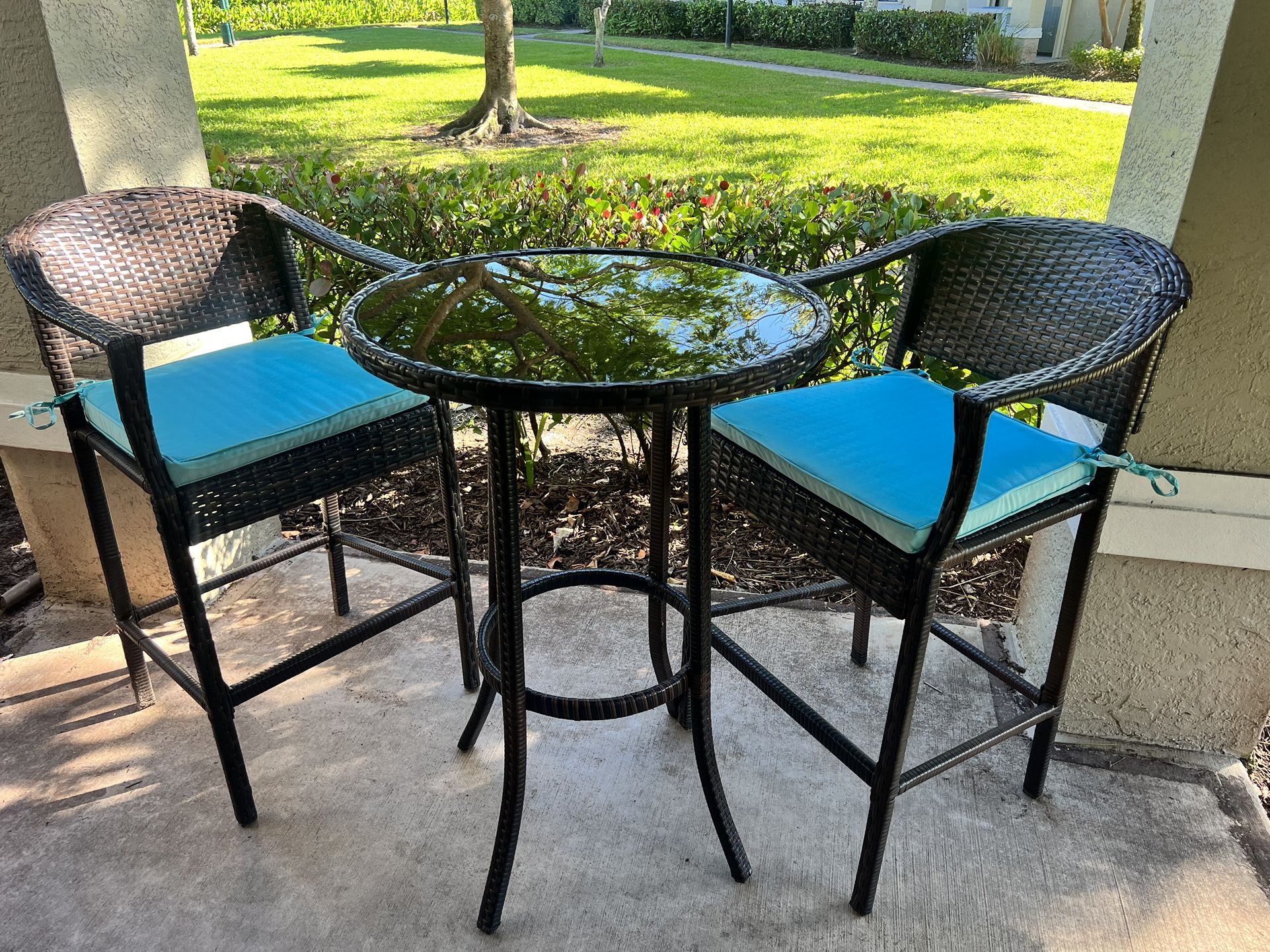 Patio High Top Table Set