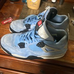 Retro 4s university blues