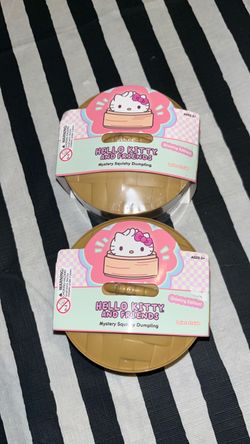 Hello Kitty and Friends Mystery Squishy Dumpling