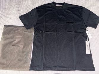 Black Essential Tee