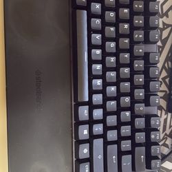 Apex Pro TKL w/ omnipro switches