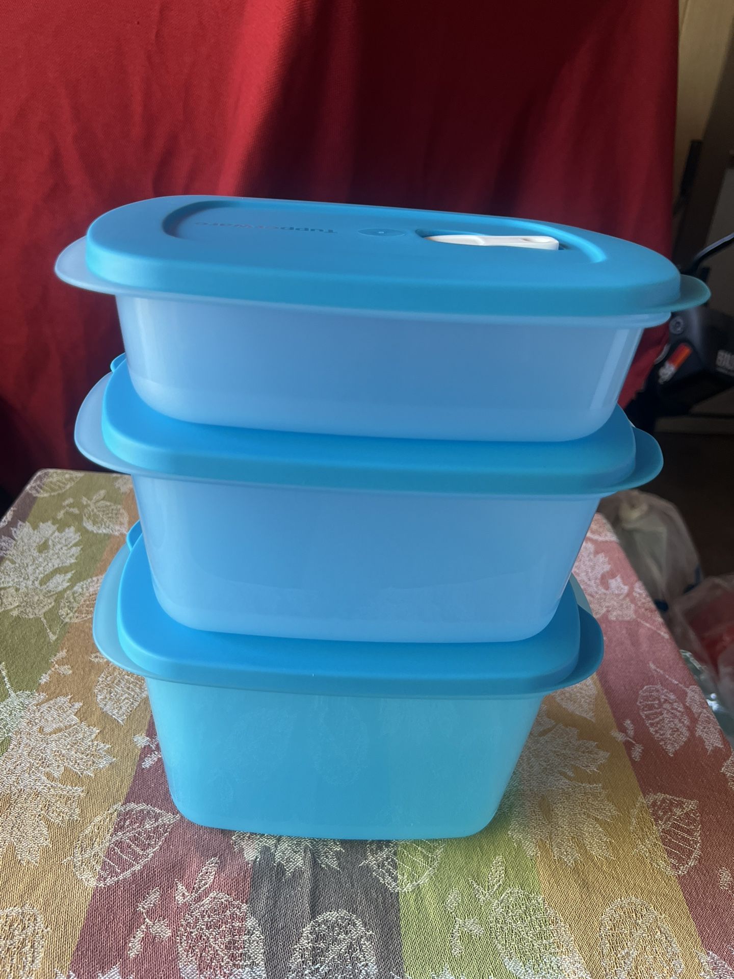 Tupperware 