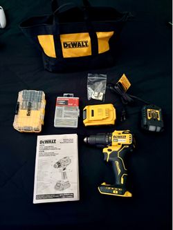 Dewalt drill with drill bit set, screws and matching box