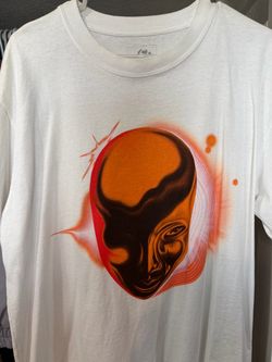 THE WEEKND MENS LARGE T-SHIRT