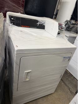 Speedqueen  commercial heavy duty gas dryer 27”w keys 🔑