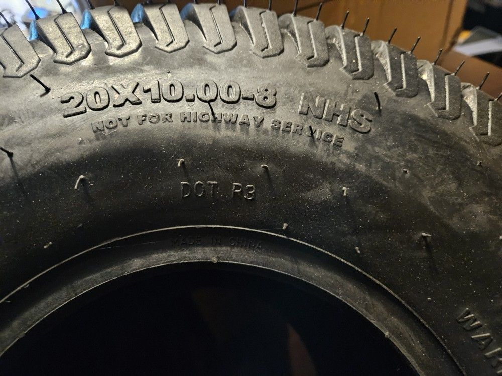 Tires (20x10.00-8) (2pc)