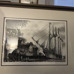 1975   Black And White  Art 