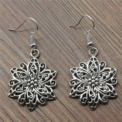 Beautiful Double Flower Earrings
