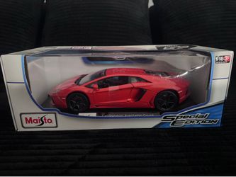 Lamborghini Aventador Special Edition Model Car