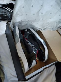 Jordans NEW in box 9.5