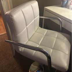 White Vanity Chair / Bar Stool 
