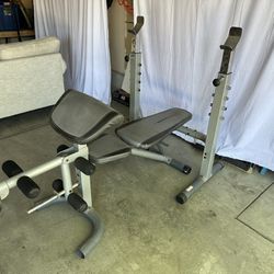 Adjustable bench With Rack 