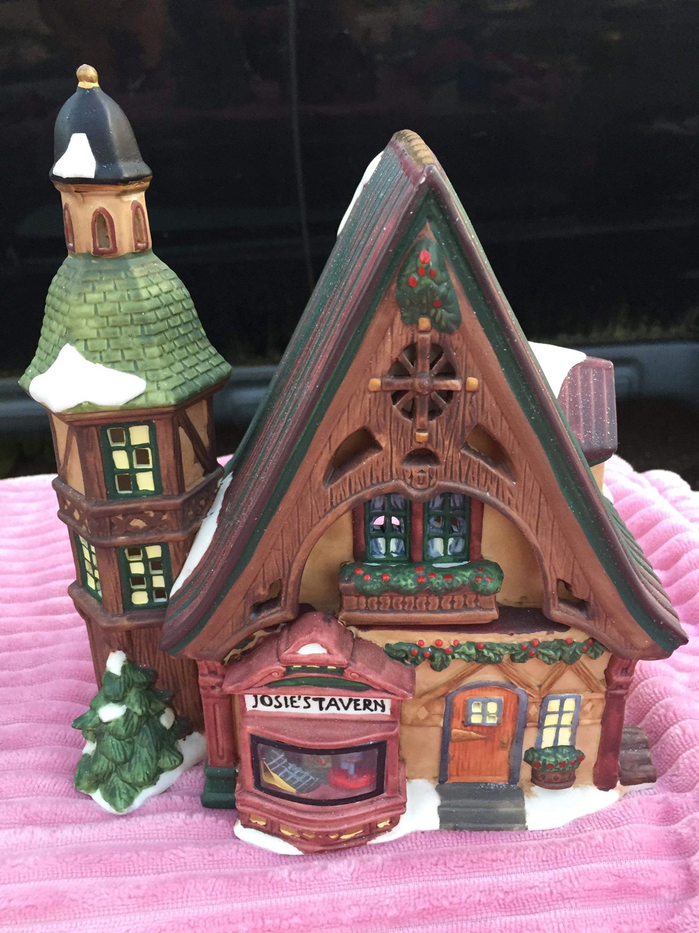 Holiday Time Josies Tavern Lighted Christmas Village House