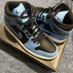 -Resale- Air Jordan 1 Mid 