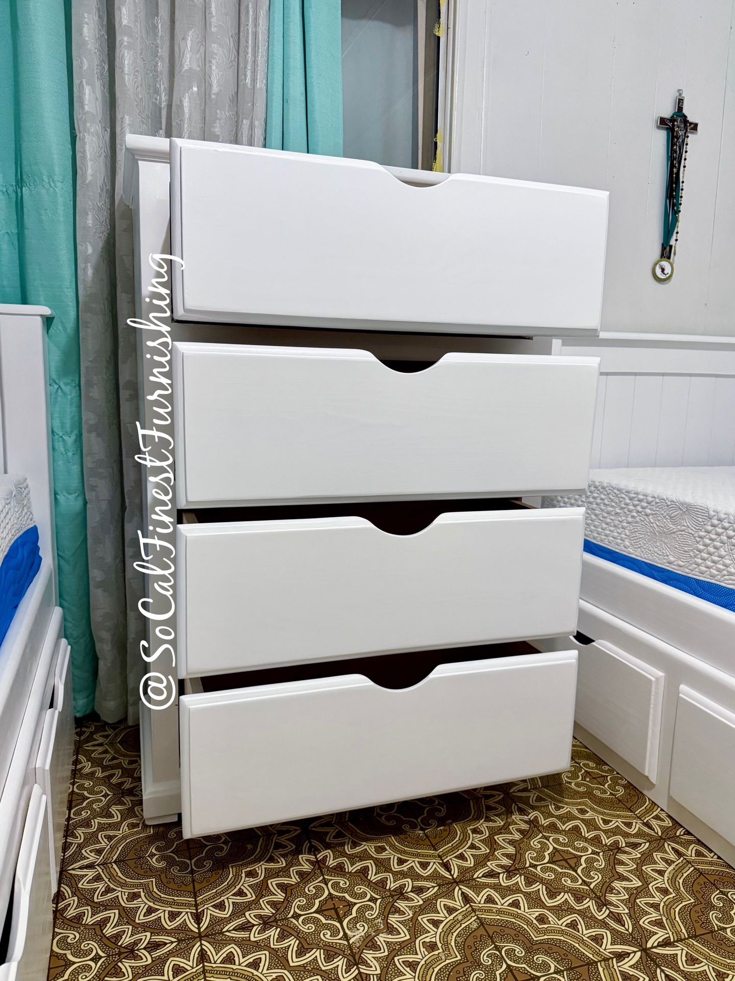White Chest 4 Drawers
