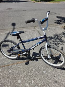 Kids Bike Huffy Rock it 20", Foot Break, 4-10 Years, Good Condition