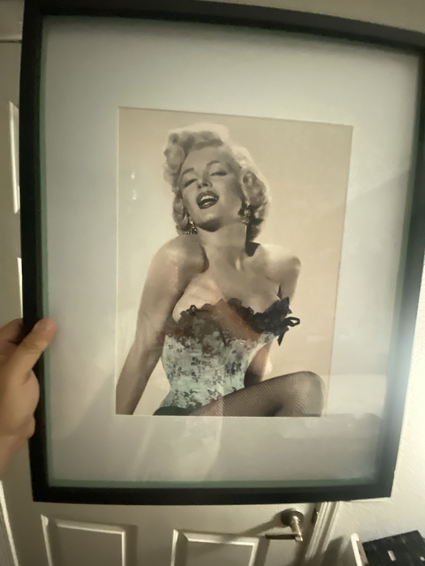 25”x20” Black Matted Glass Framed Marilyn Monroe Picture