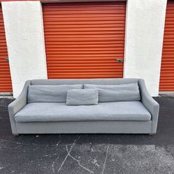 Restoration Hardware Maxwell Bench Cushion Sofa – 9’ /Free Delivery 🚚 