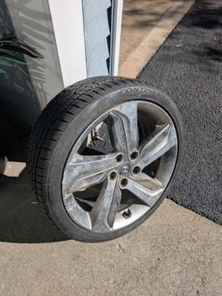2016 Hyundai Veloster turbo rim and tire