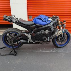 2007 Suzuki GSXR 600 Part Out