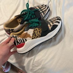 Burberry designer shoes