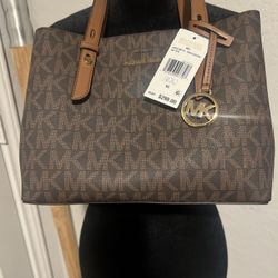 NWT Michael Kors Mel Medium Tote Brown Signature Canvas & Leather Crossbody Bag