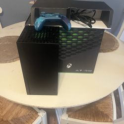 Microsoft Xbox Series X 1TB SSD Home Console - Black