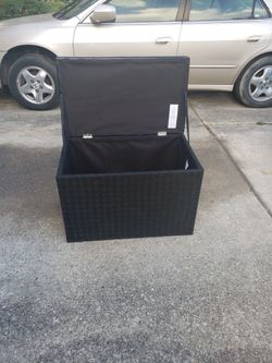 BLACK TRUNK STORAGE BENCH - $30
