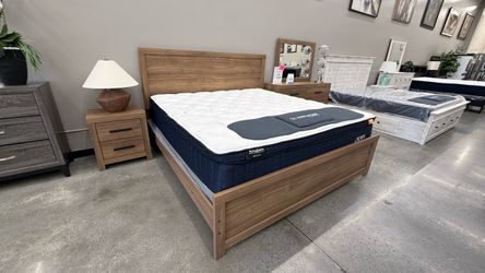 4 PC KING BEDROOM SET