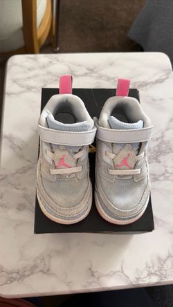 TENIS. PARA NINA  JORDAN  SIZE 7 C $10.00