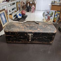 Vintage Metal "Tombstone " Style Toolbox, Rusty & Worn But Function Very Good Measures 15" X 6.5" X 5.5"H