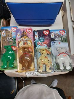 Mcdonalds beanie babies brand new in box set. National countries set