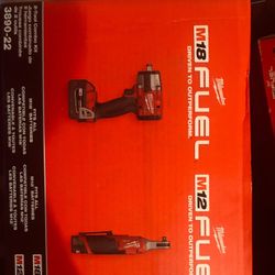 Milwaukee M18 &. M12 Fuel 1/2” Impact Wrench 3/8” Ratchet KitWith M18 5.0 Battery & M12 -2.5 Battery and Charger  
