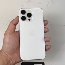 iPhone 15 Pro Max 256Gb Unlocked