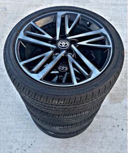 Toyota Camry 19 Wheels