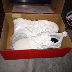 White Reebok Sneakers 