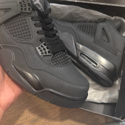 Jordan 4 Black Cat
