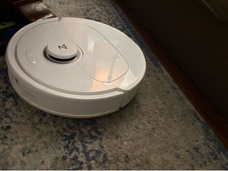 Roborock Qrevo Pro Robot Vacuum & Mop w/ Auto-Empty Dock – Excellent Condition