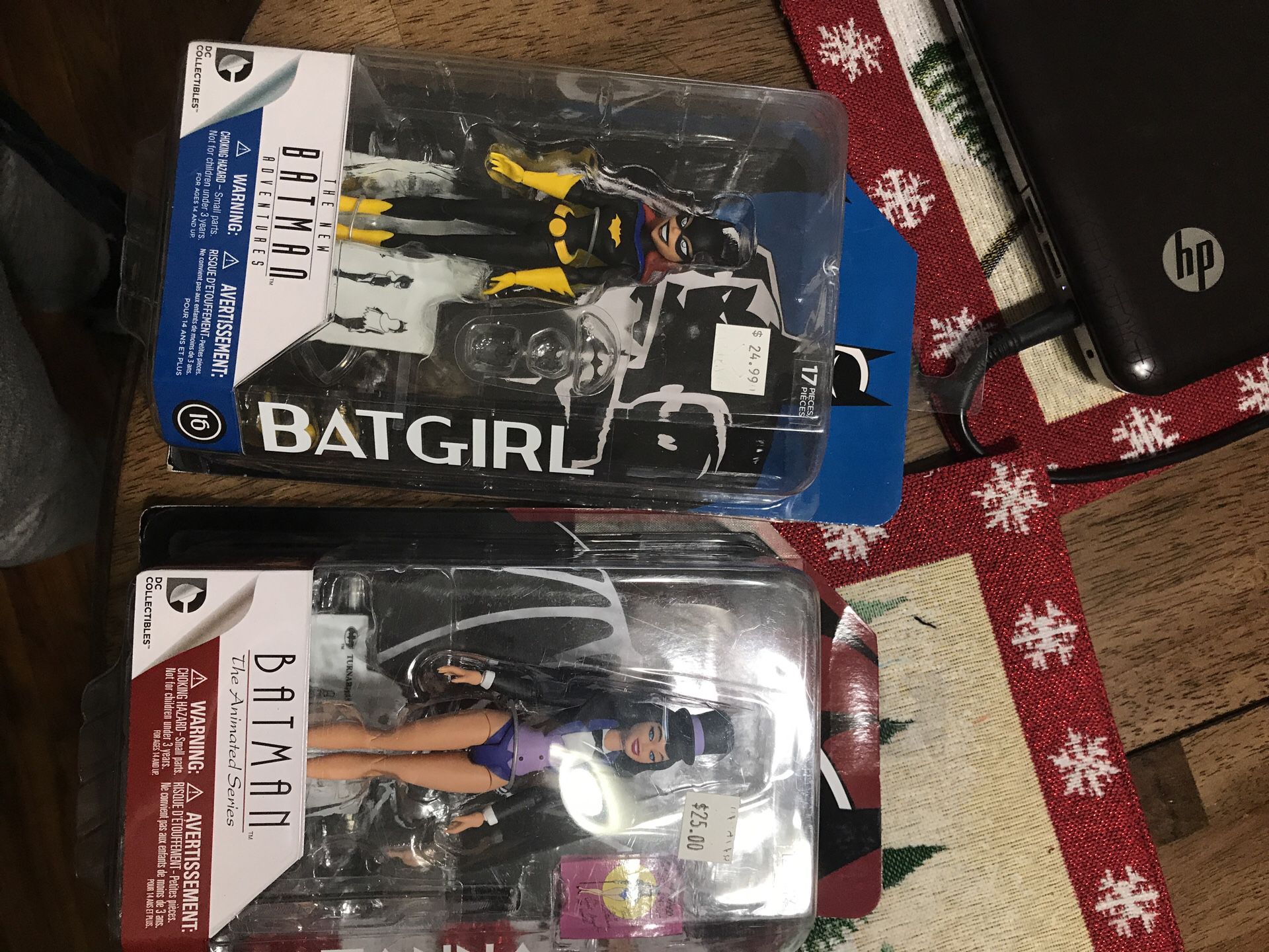 Batgirl and Zatanna action figures