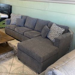 Sectional With Ottoman Brand New ¡¡NOW IN STOCK!!