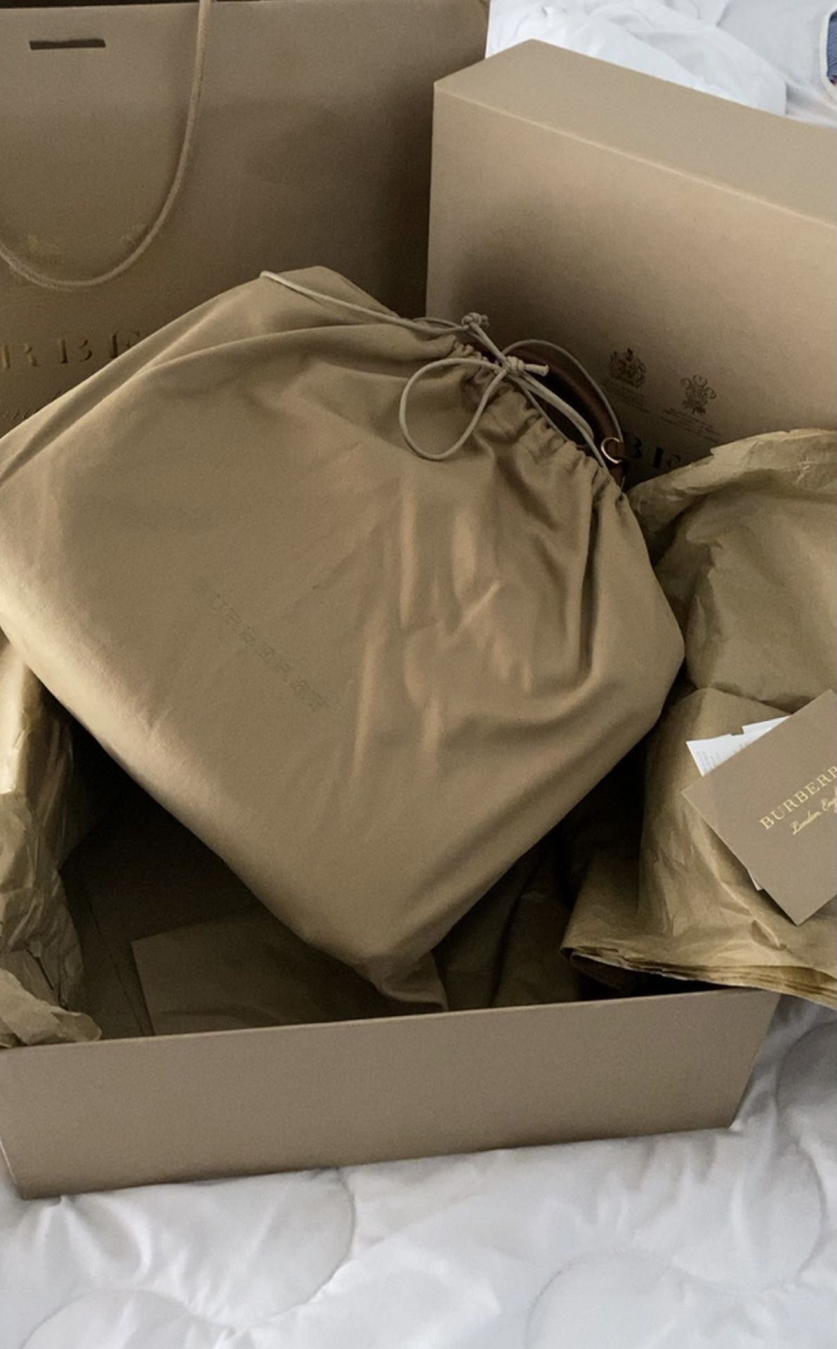 LOUIS VUITTON HERMES BURBERRY Shopping Bags And Box's for Sale in Queens,  NY - OfferUp