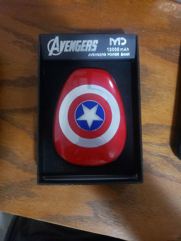 Avengers Power Bank - Captain America Shield 12000 mAh