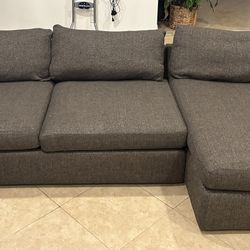 Sectional With Storage Ottoman