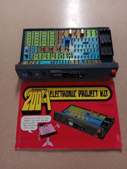 Science Fair 200-in-One Electronic Project Kit