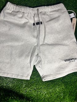 Light oat essential shorts