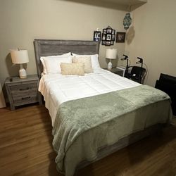 Bedroom Set For Sale